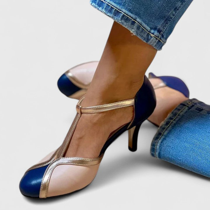 Pastora™ | Sandalia de Tacón Bicolor con Tira en T