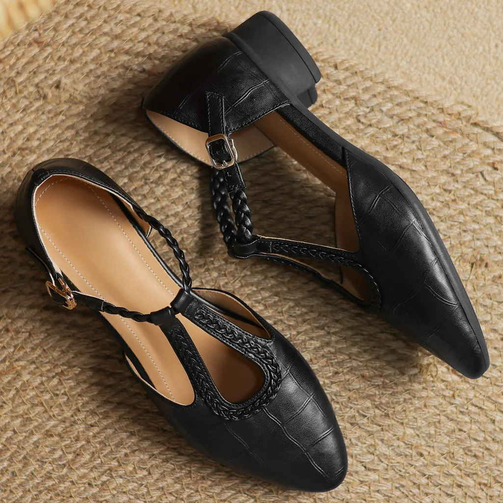Mercedes™ | Bailarina Mary Jane con Tira T y Textura Cocodrilo