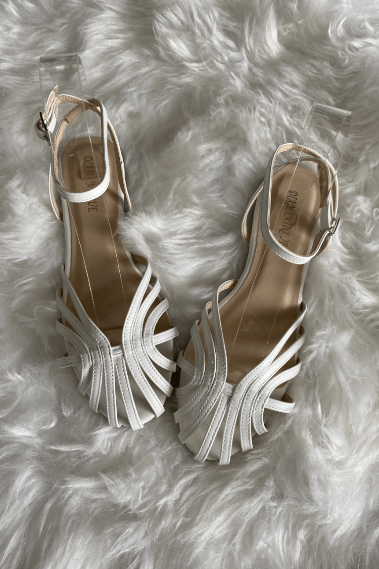 Vicenta™ | Sandalias de Tacón con Detalle Joya