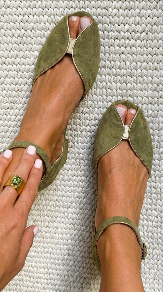 Azucena™ | Sandalias Planas de Ante