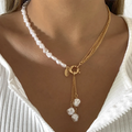 Collar elegante de perlas