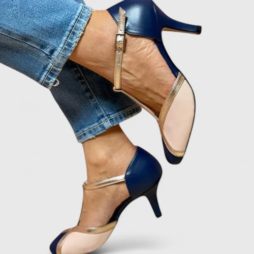 Pastora™ | Sandalia de Tacón Bicolor con Tira en T