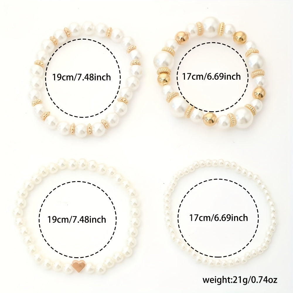 Conjunto de elegantes pulseras en forma de corazón con perlas